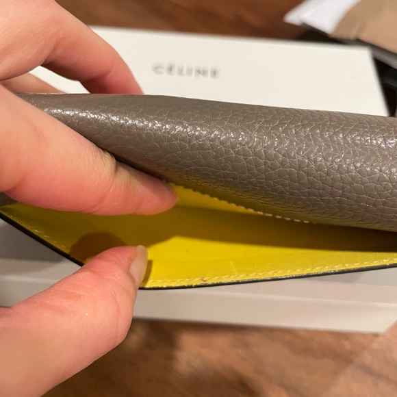 Céline - Large Flap Wallet 💯 authentic - Picture 11 of 15